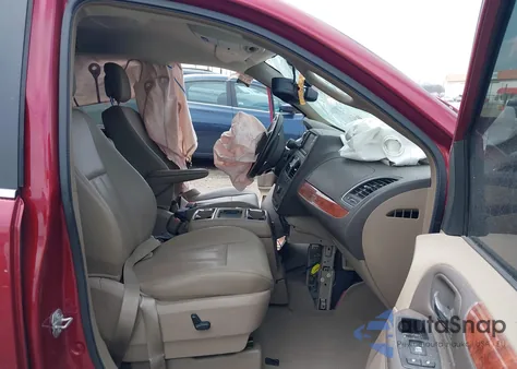 2016 Chrysler Town & Country Touring-L из США, поврежденный, VIN 2C4RC1CG9GR305817